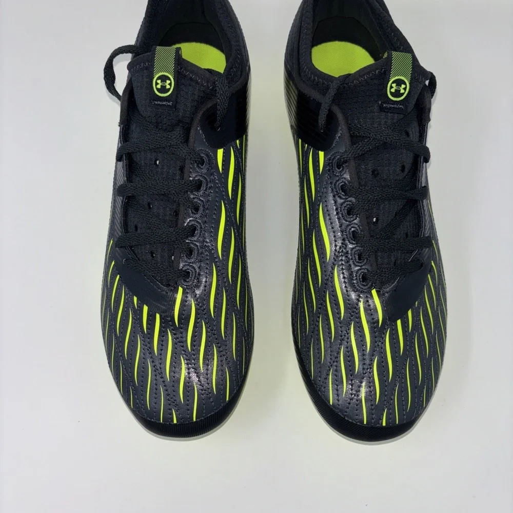 Under Armour Magnetico Select 4 FG Cleats Men Sz8.5, Black Yellow Molded